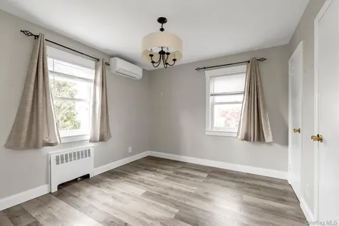 2492 Lefferts Place Bellmore NY 11710