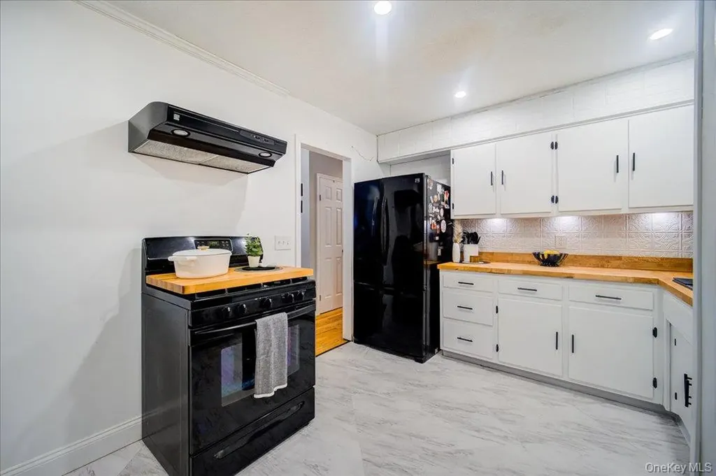 67 Phillips Street Beacon NY 12508
