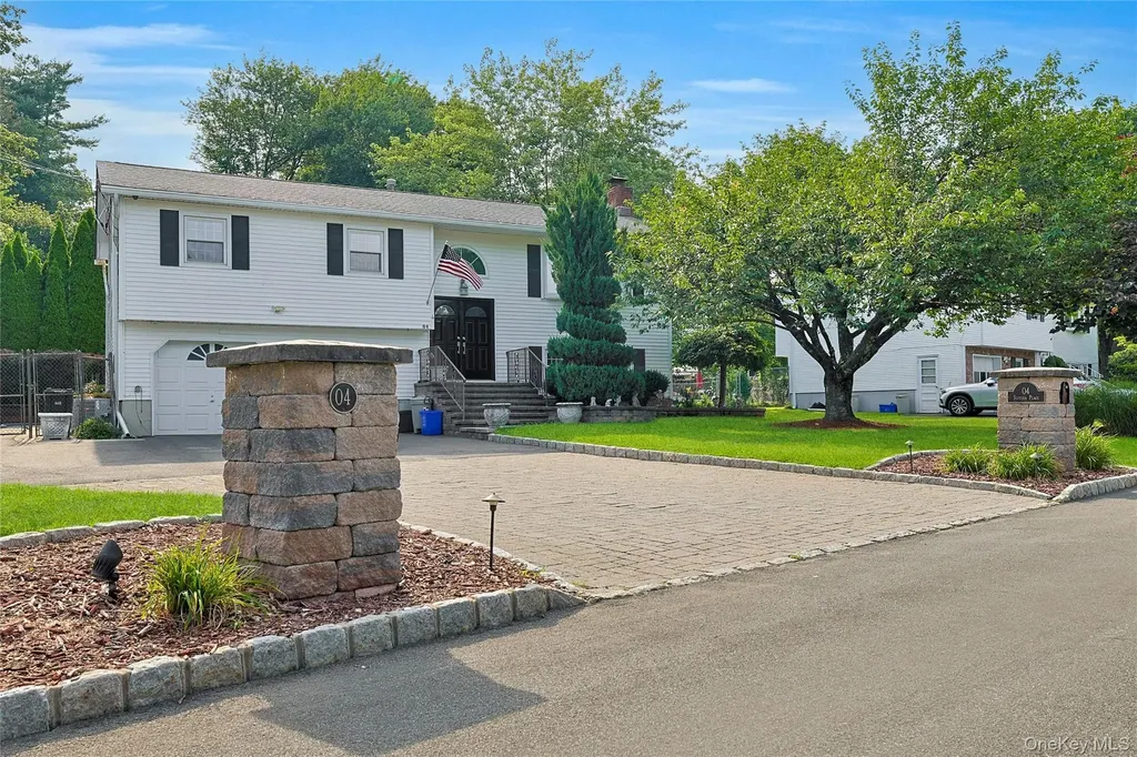 4 Suffern Place Garnerville NY 10923
