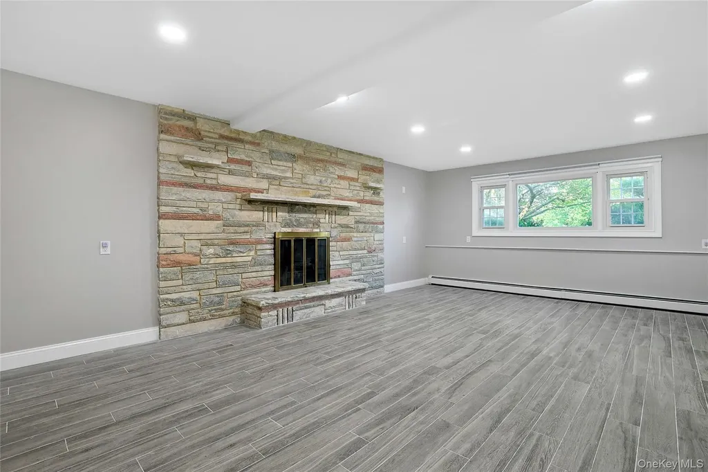 4 Suffern Place Garnerville NY 10923