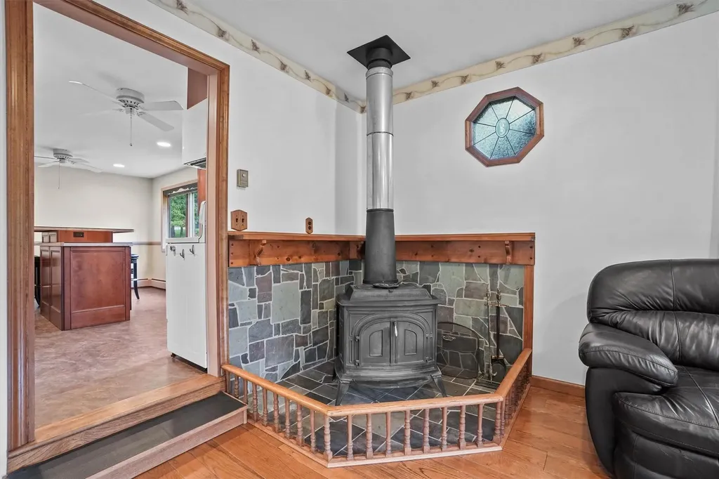 88 Shear Hill Road Mahopac NY 10541