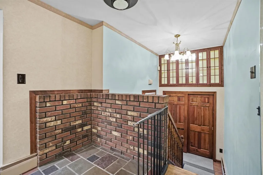 88 Shear Hill Road Mahopac NY 10541