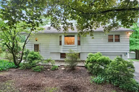 88 Shear Hill Road Mahopac NY 10541