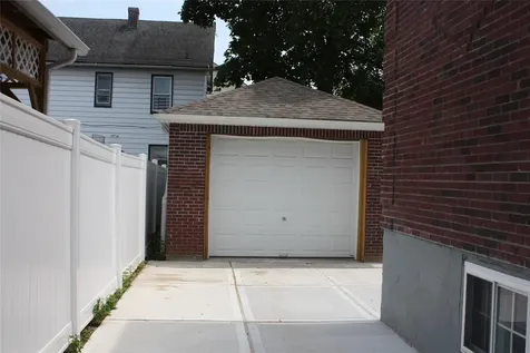 15718 115th Road Jamaica South NY 11434