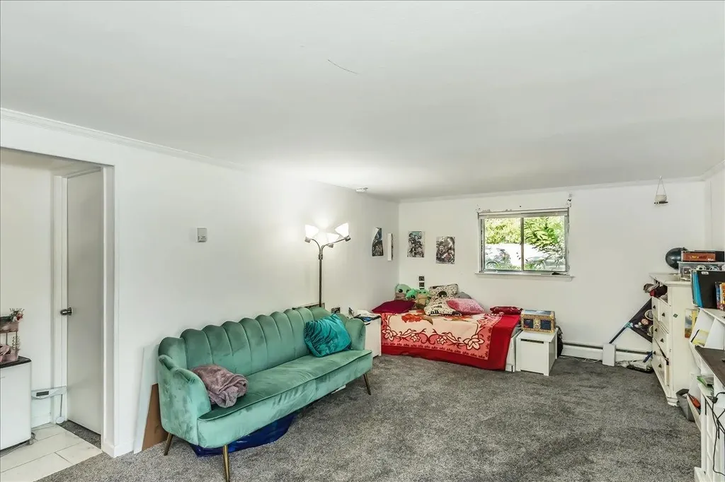 274 Central Park Road Plainview NY 11803