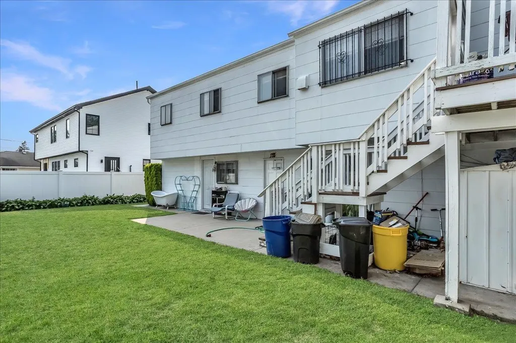 274 Central Park Road Plainview NY 11803