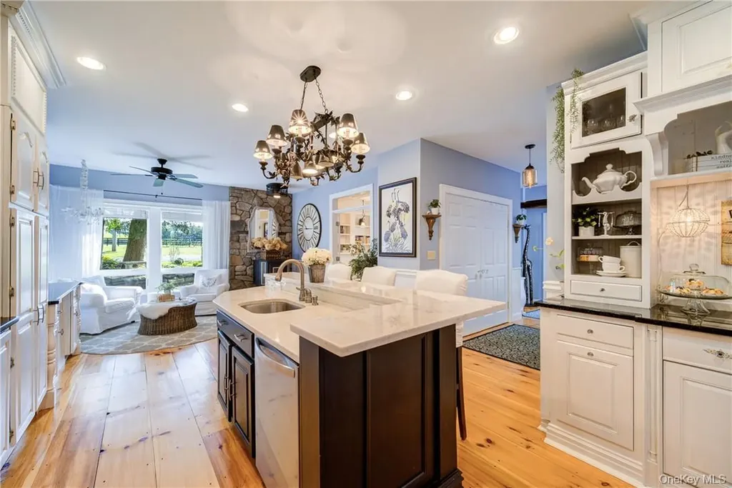 88 Prices Switch Road Warwick NY 10990
