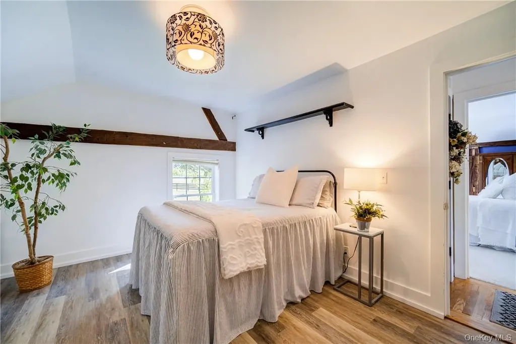 88 Prices Switch Road Warwick NY 10990