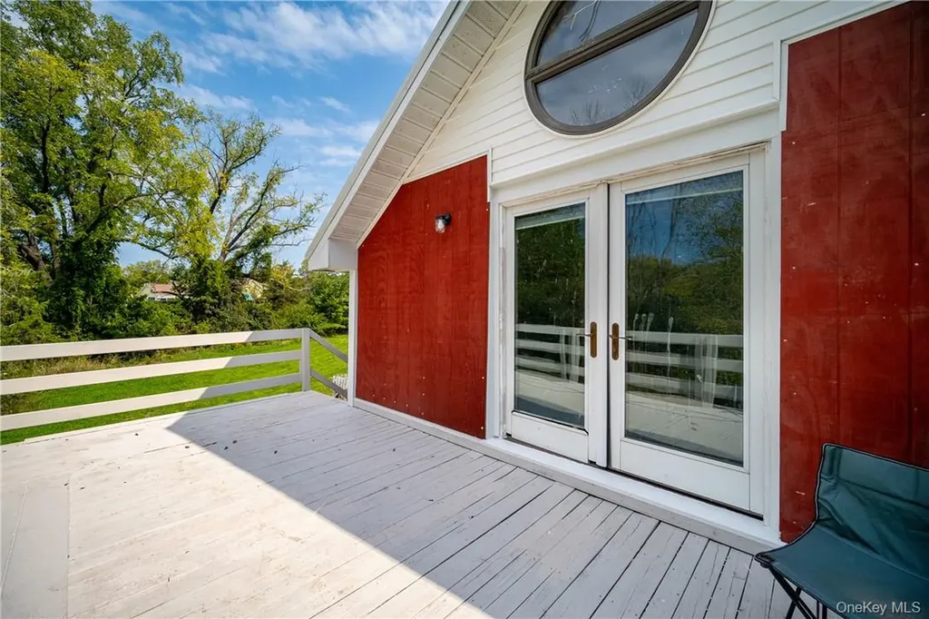 88 Prices Switch Road Warwick NY 10990
