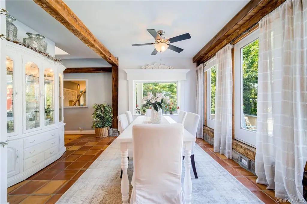 88 Prices Switch Road Warwick NY 10990