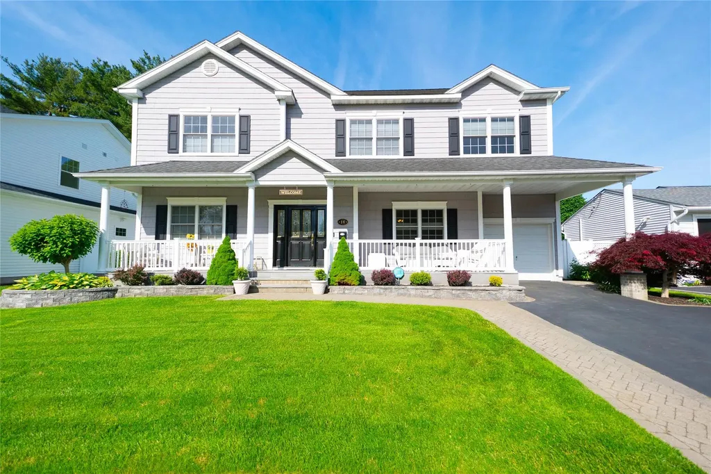 14 Gordon Avenue Plainview NY 11803