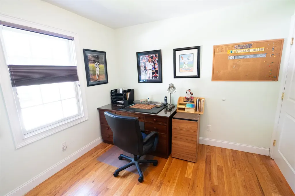 14 Gordon Avenue Plainview NY 11803