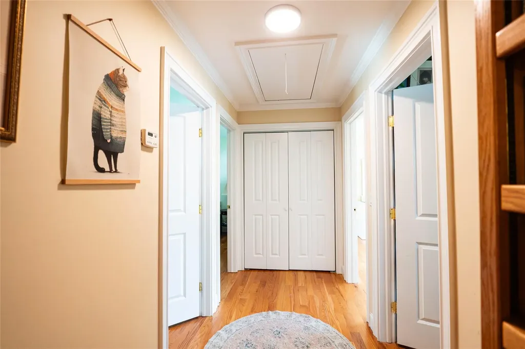 14 Gordon Avenue Plainview NY 11803
