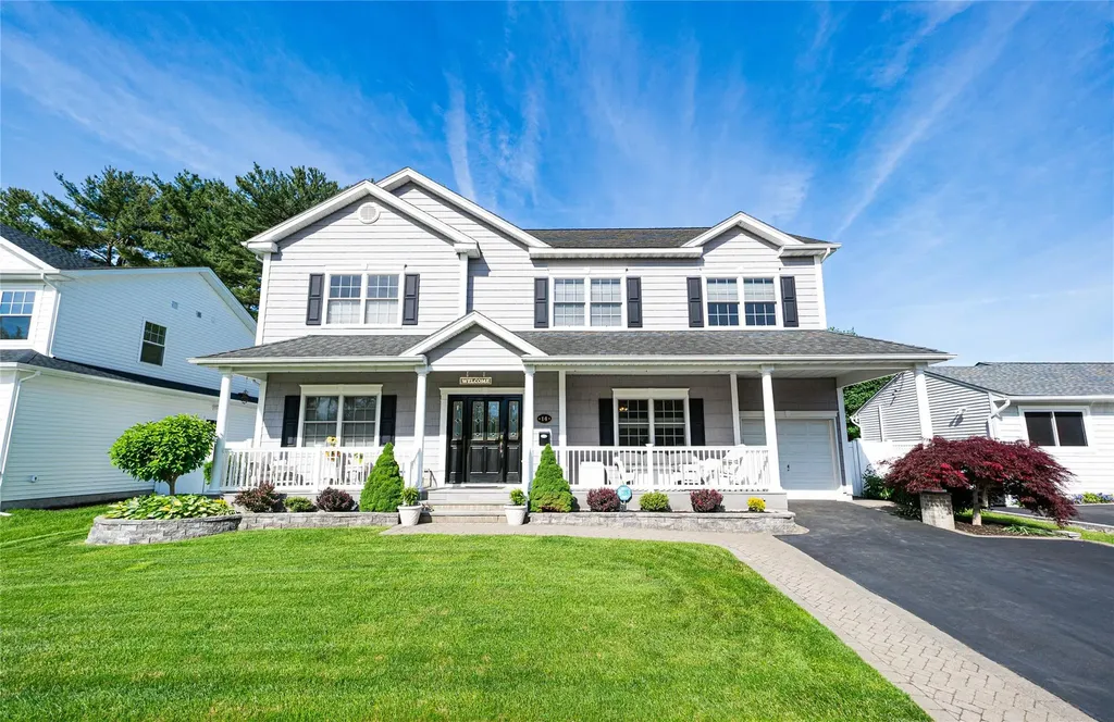 14 Gordon Avenue Plainview NY 11803