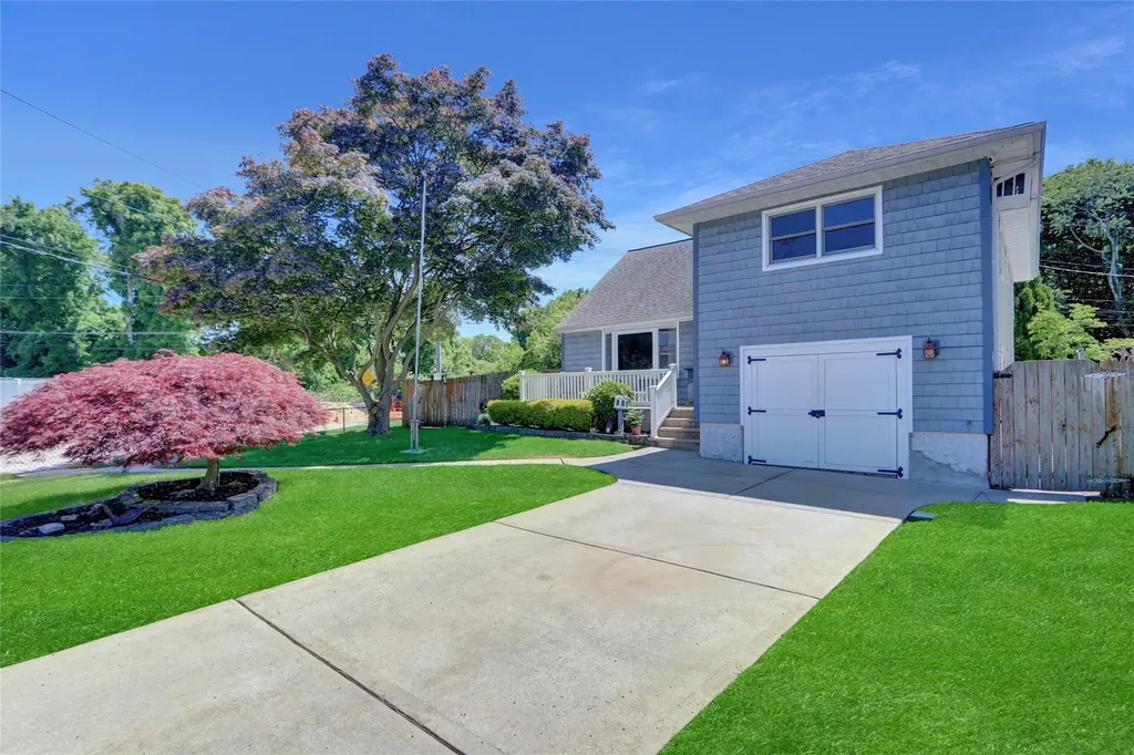 71 Elizabeth Drive Bethpage NY 11714