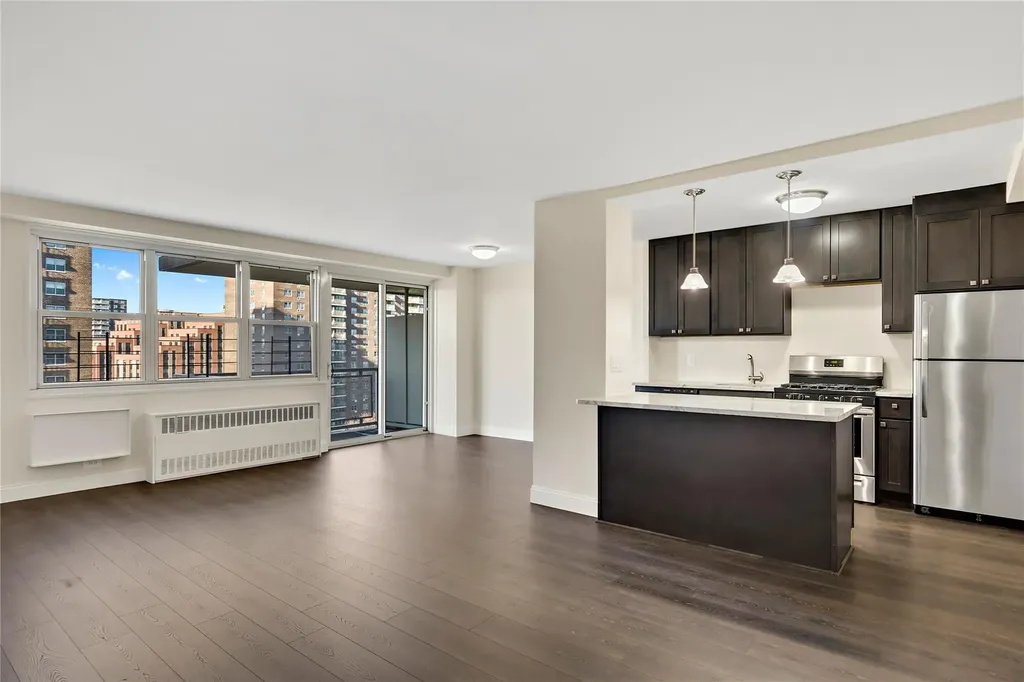 825 Morrison Avenue Bronx NY 10473