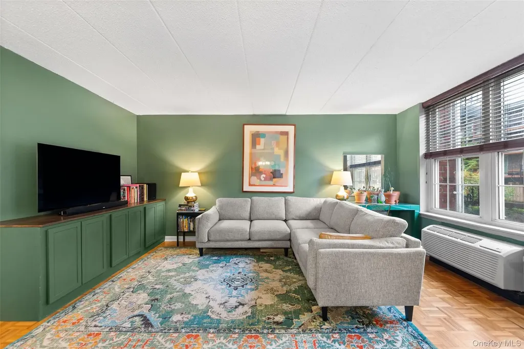 9965 Shore Road Brooklyn NY 11209