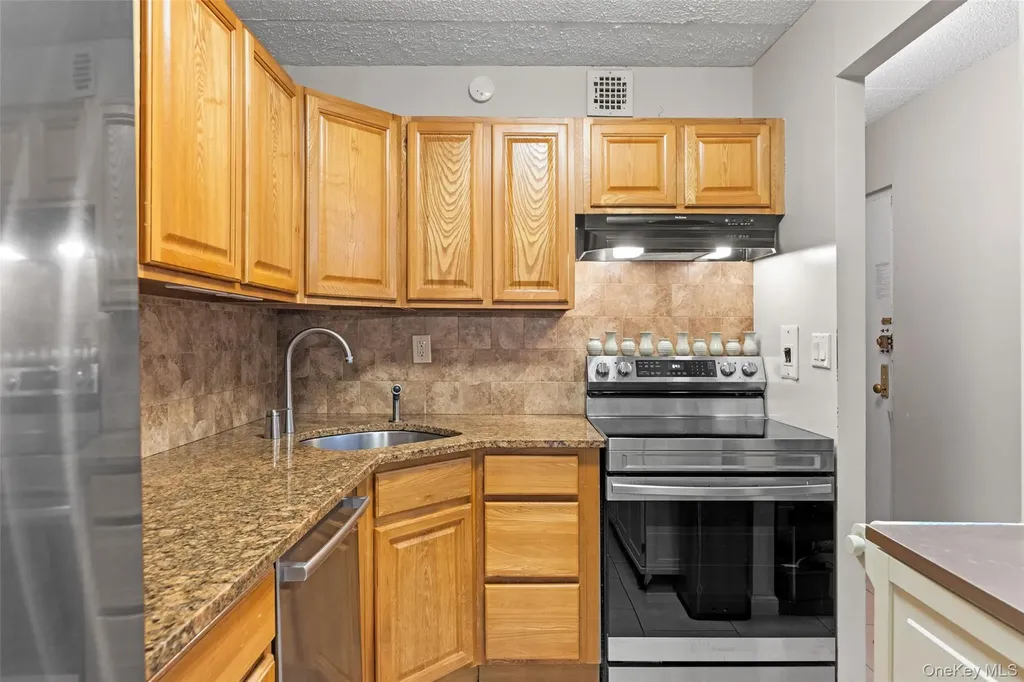 9965 Shore Road Brooklyn NY 11209