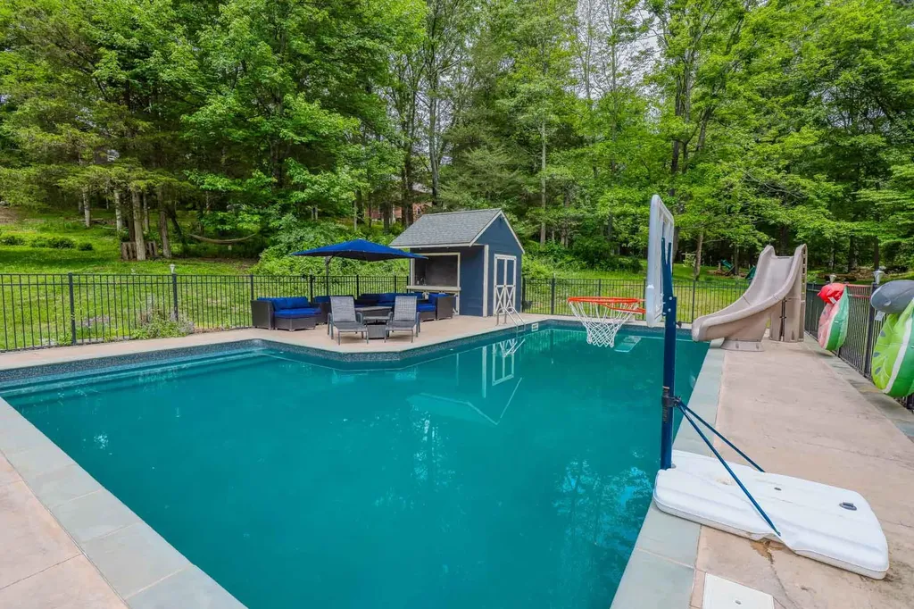 470 Winding Hill Road Montgomery NY 12549