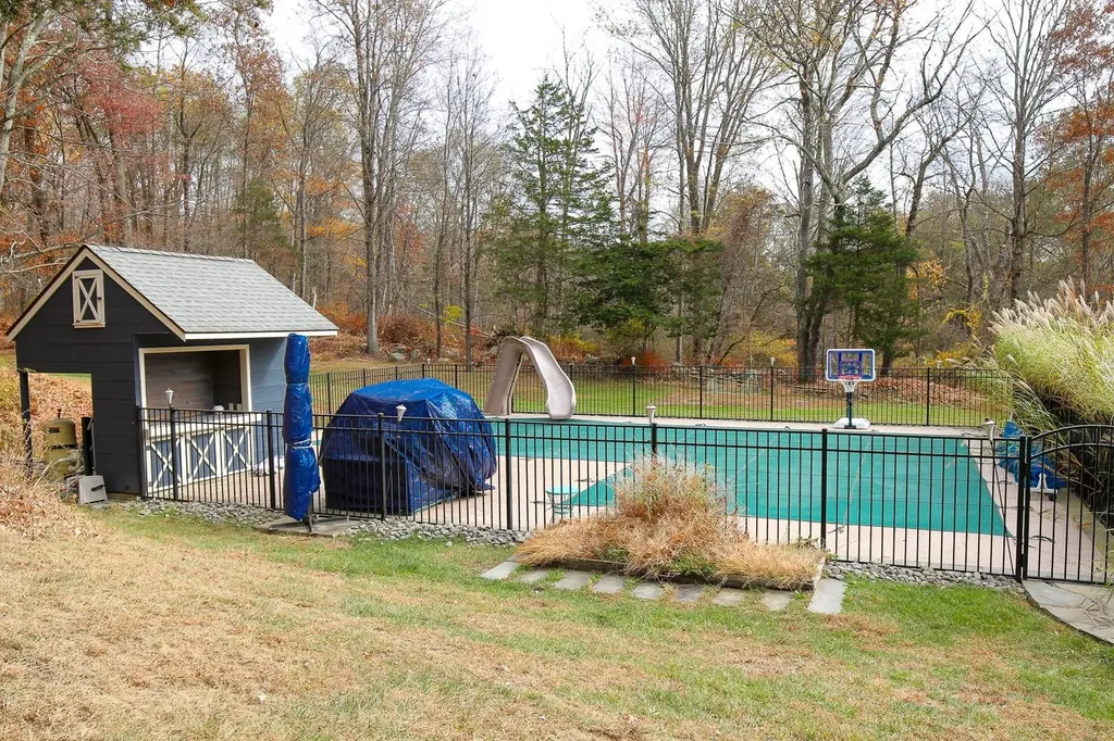 470 Winding Hill Road Montgomery NY 12549