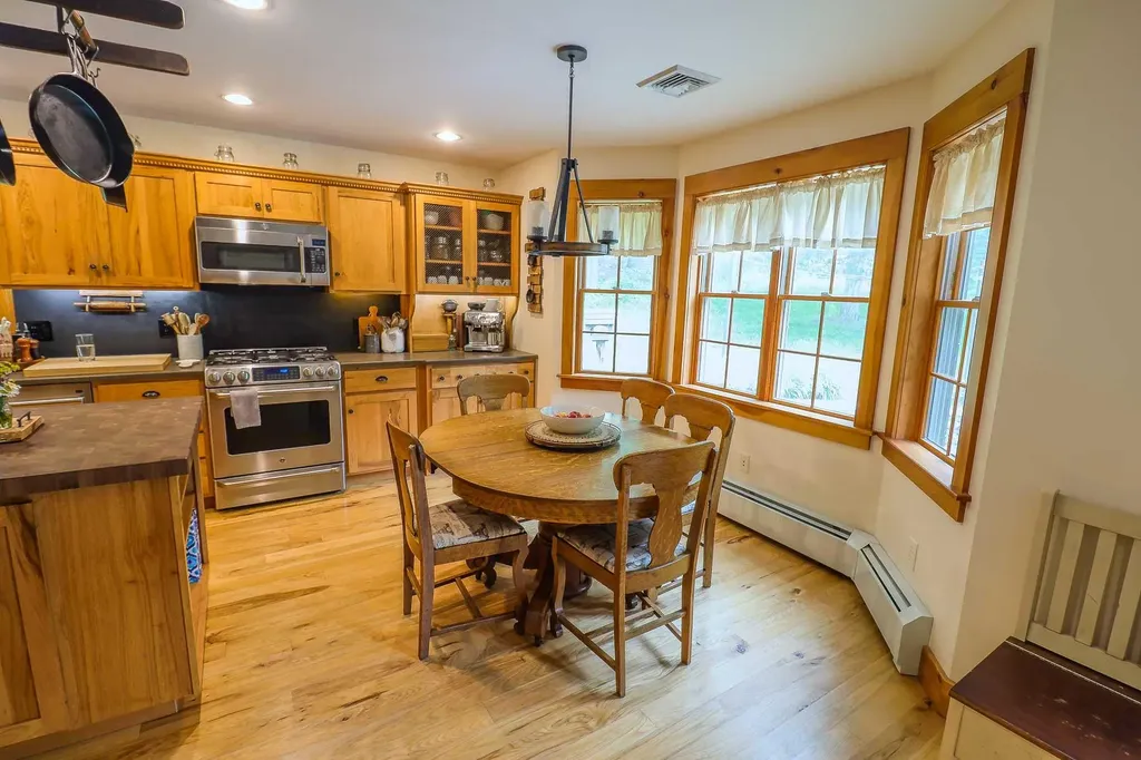 470 Winding Hill Road Montgomery NY 12549
