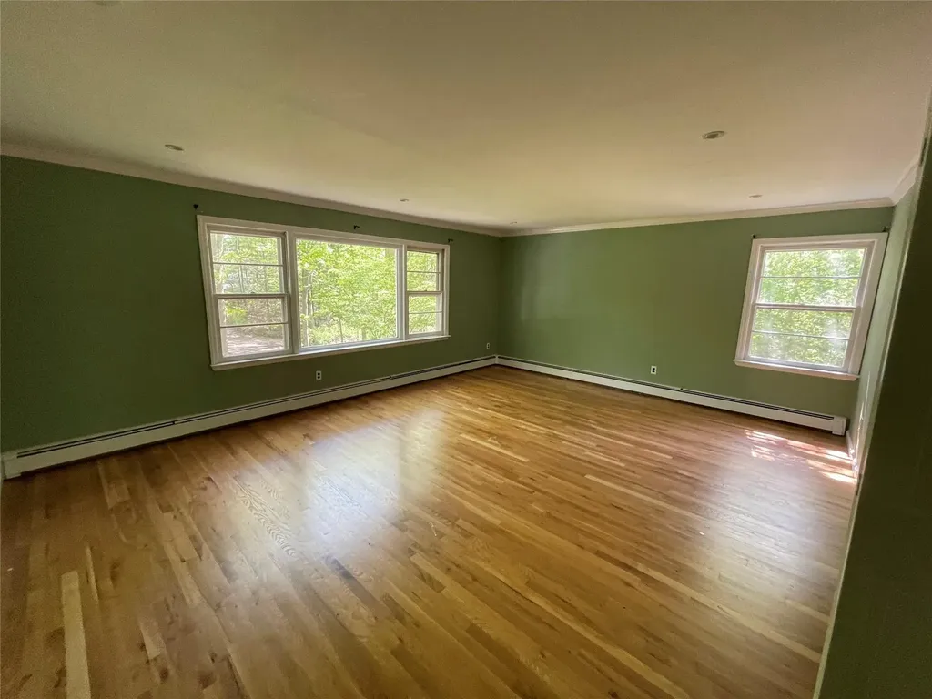 54-58 De Liso Lane Mahopac NY 10541