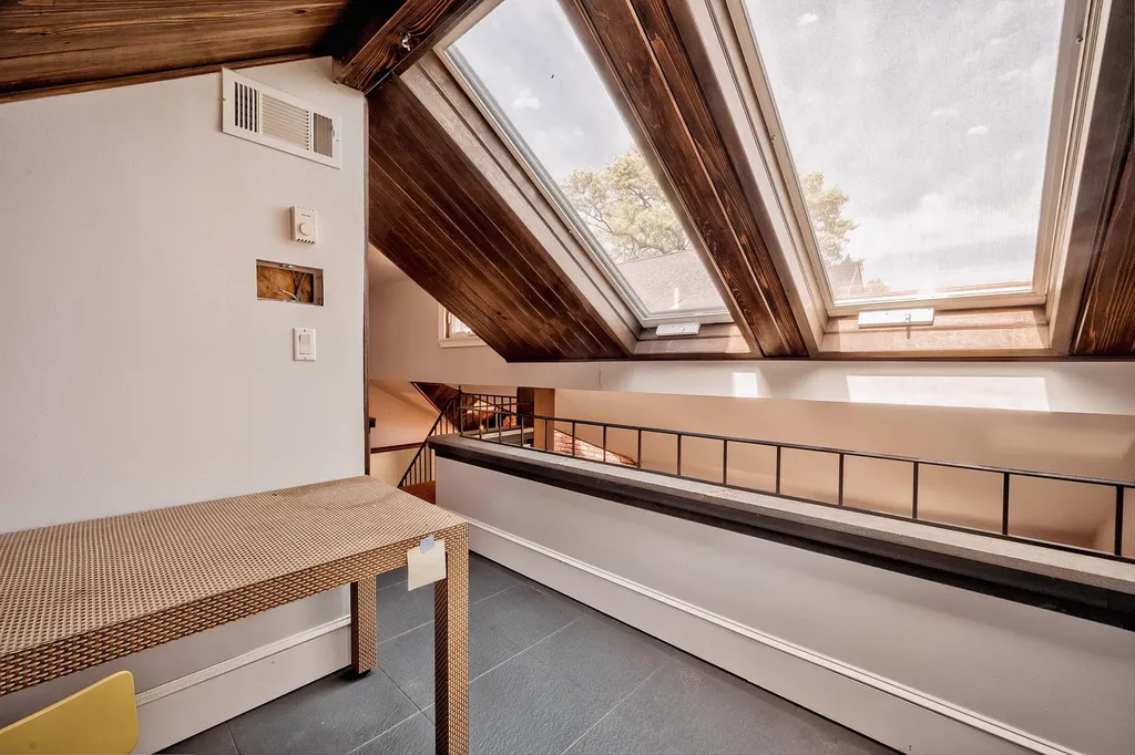 5 Bayview Drive Huntington NY 11743