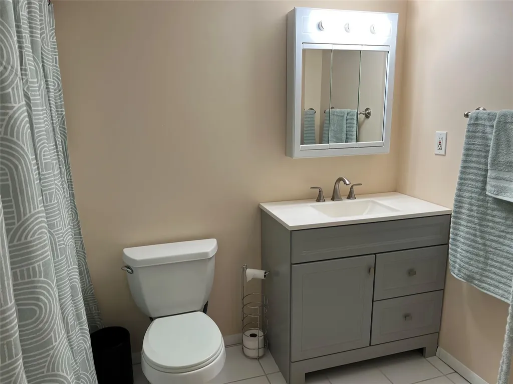 21 Bristol Downs Street Coram NY 11727