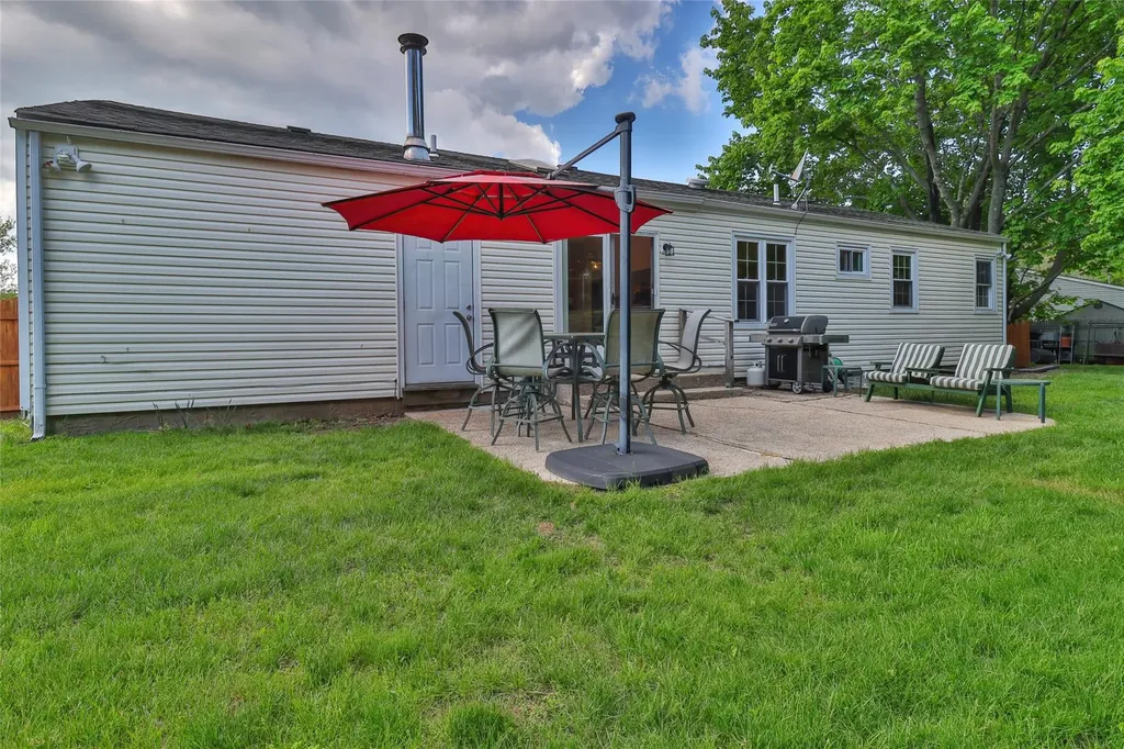 21 Bristol Downs Street Coram NY 11727