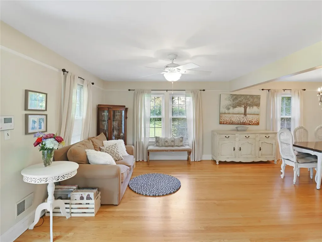 26 Van Nostrand Place Nanuet NY 10954