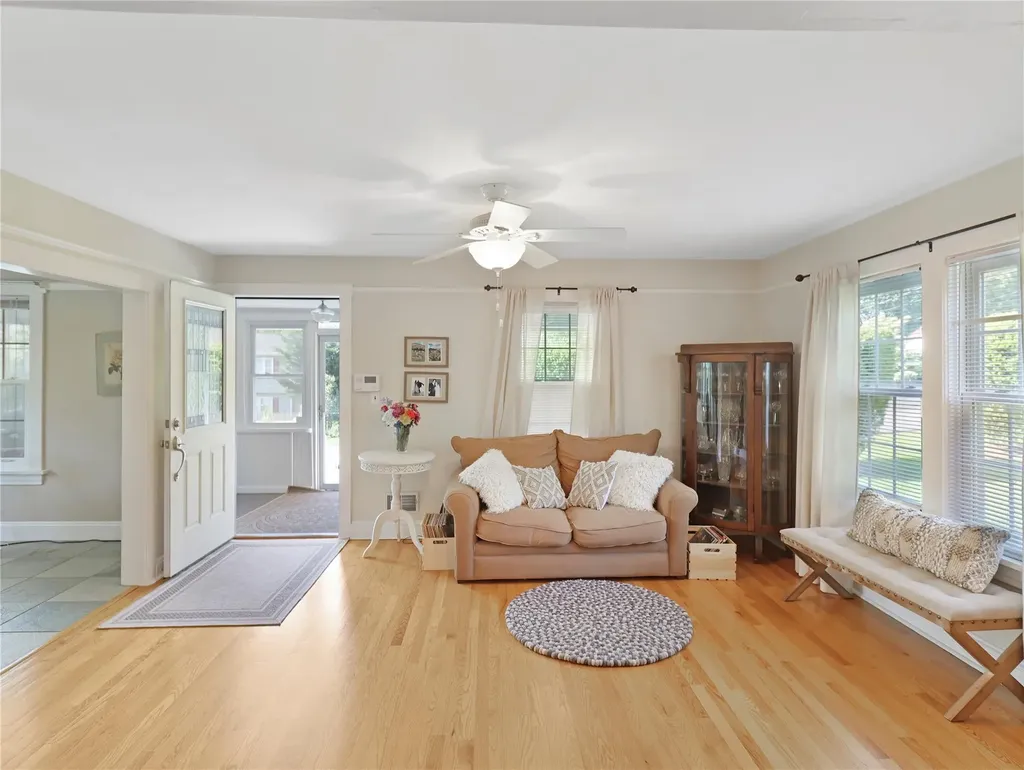 26 Van Nostrand Place Nanuet NY 10954