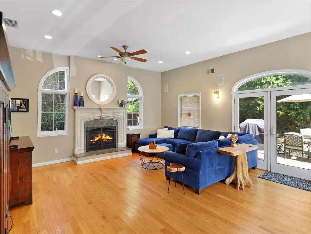 26 Van Nostrand Place Nanuet NY 10954