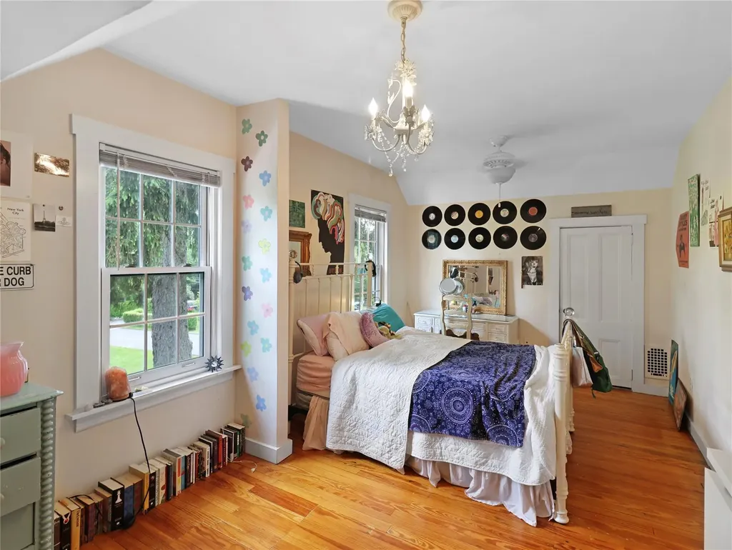 26 Van Nostrand Place Nanuet NY 10954