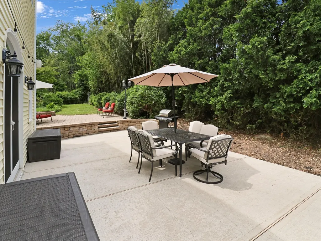 26 Van Nostrand Place Nanuet NY 10954