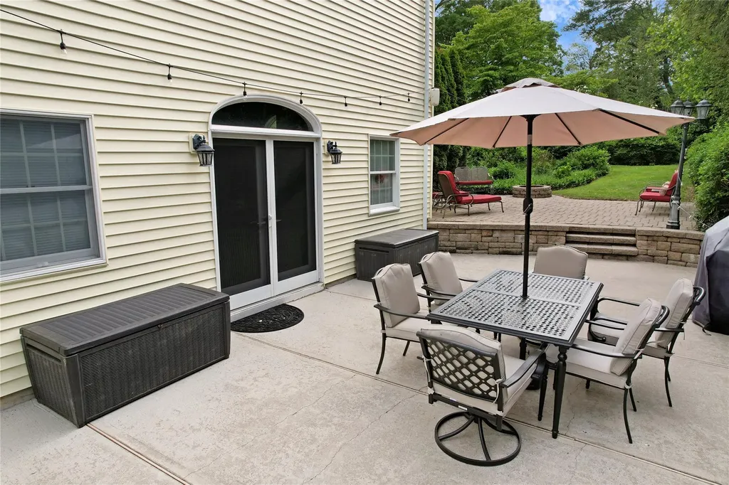 26 Van Nostrand Place Nanuet NY 10954
