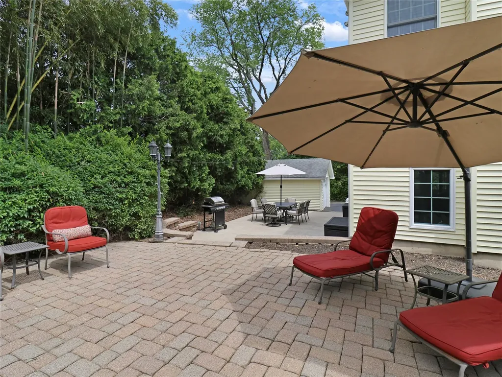 26 Van Nostrand Place Nanuet NY 10954