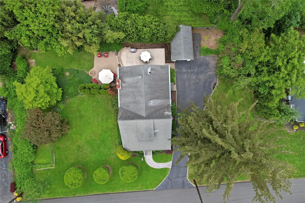 26 Van Nostrand Place Nanuet NY 10954