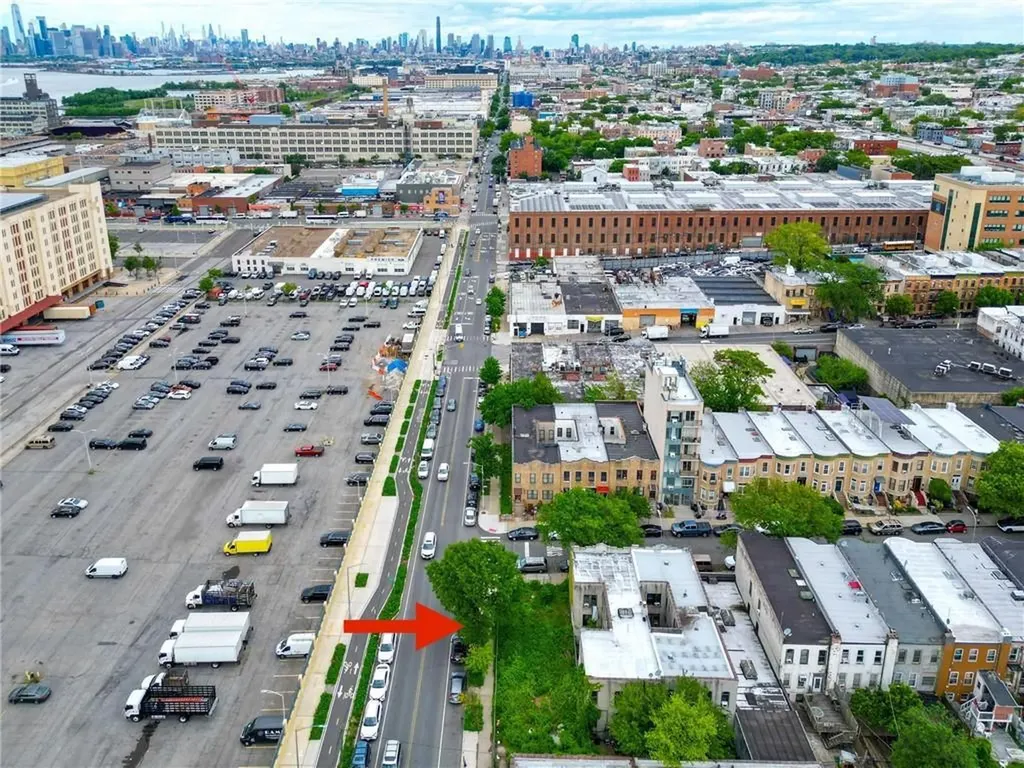 202 61st Street Brooklyn NY 11220