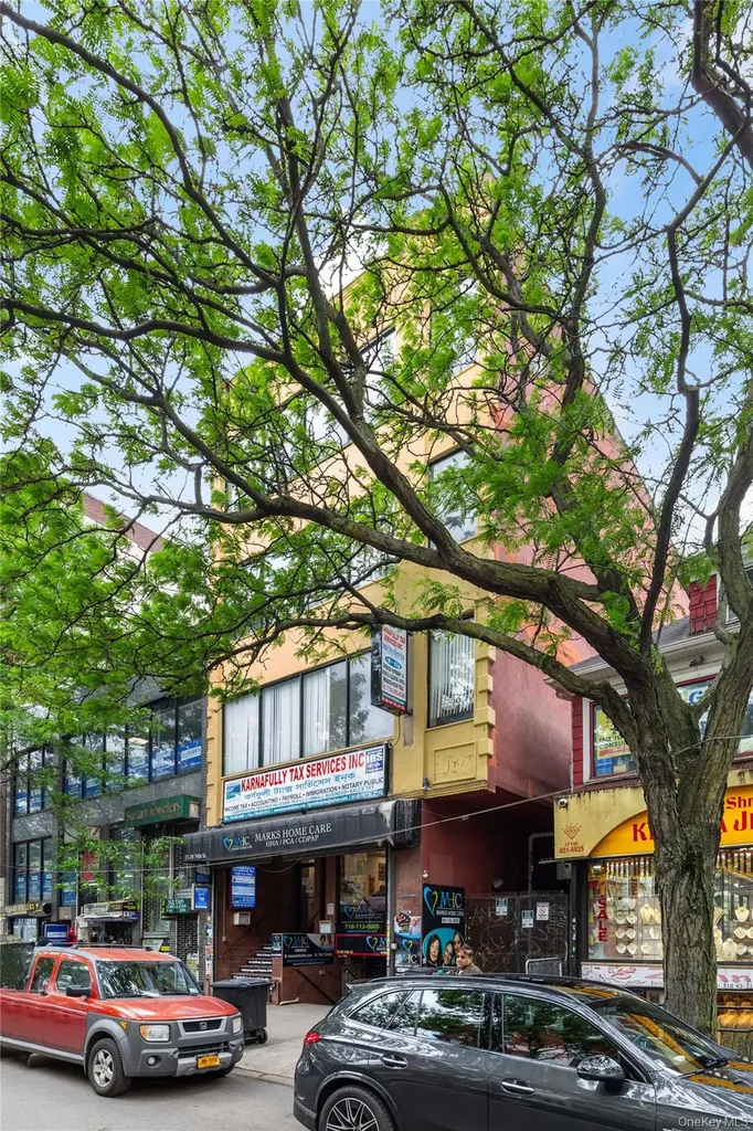 37-20 74th Street Jackson Heights NY 11372