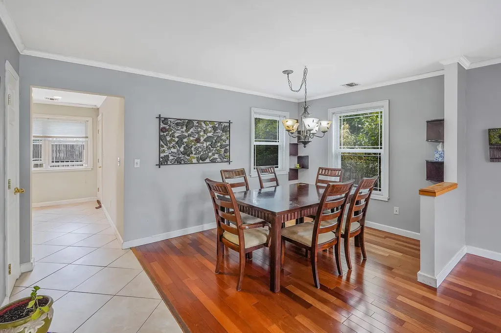 149 Penataquit Avenue Bay Shore NY 11706