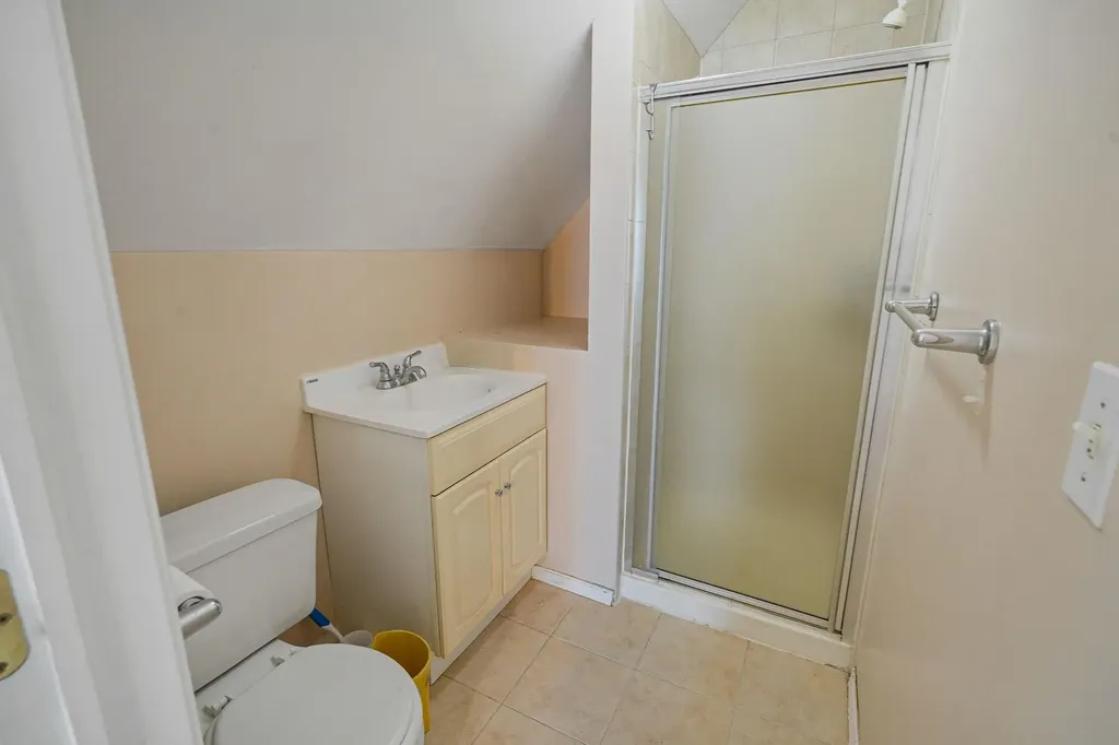 149 Penataquit Avenue Bay Shore NY 11706