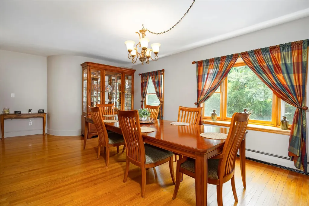 23 Saddle Rock Drive Poughkeepsie NY 12603