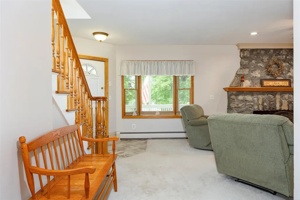 23 Saddle Rock Drive Poughkeepsie NY 12603