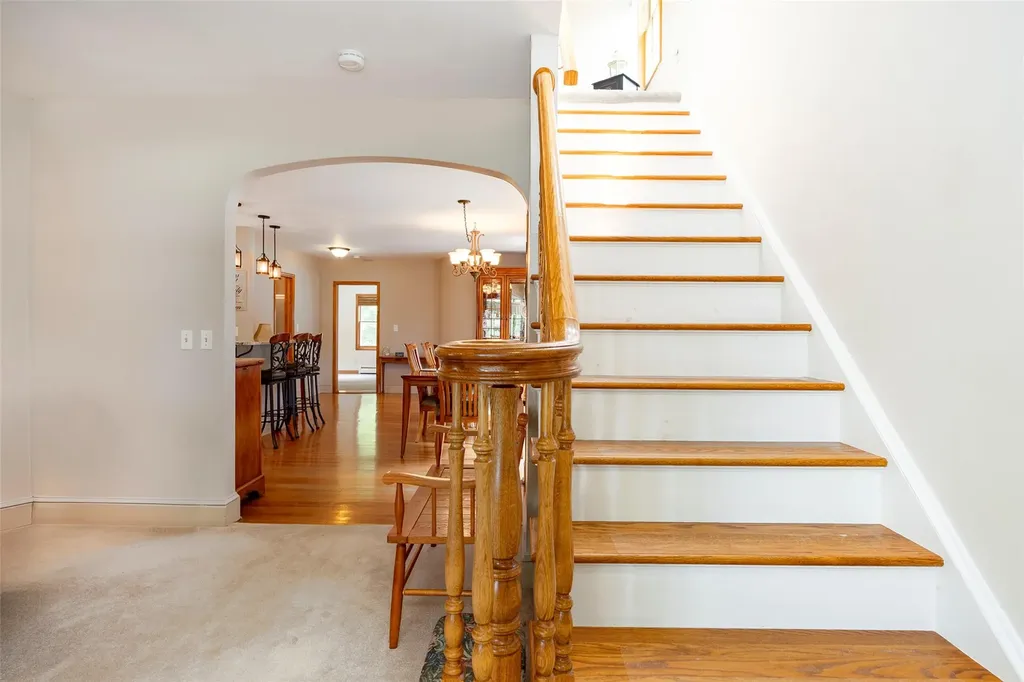 23 Saddle Rock Drive Poughkeepsie NY 12603
