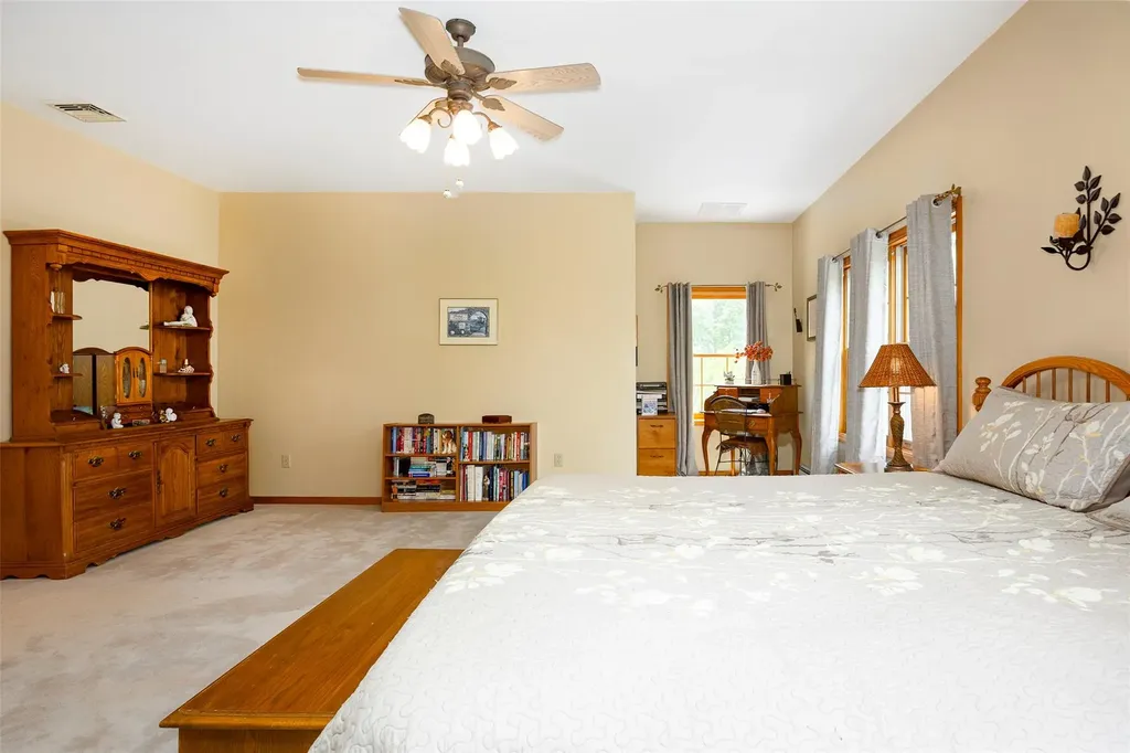 23 Saddle Rock Drive Poughkeepsie NY 12603