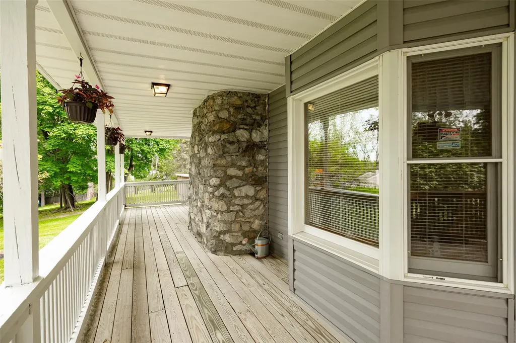 23 Saddle Rock Drive Poughkeepsie NY 12603
