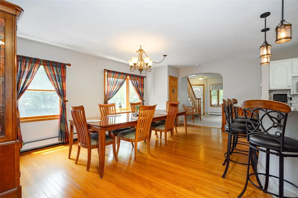 23 Saddle Rock Drive Poughkeepsie NY 12603