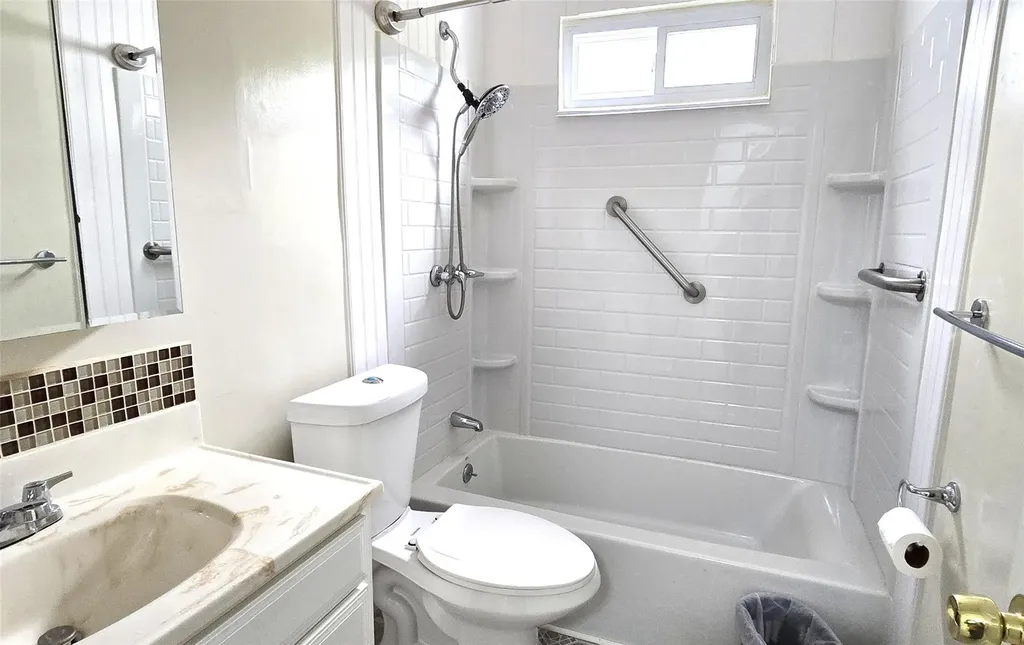 25 Sheffield Drive Middletown NY 10940