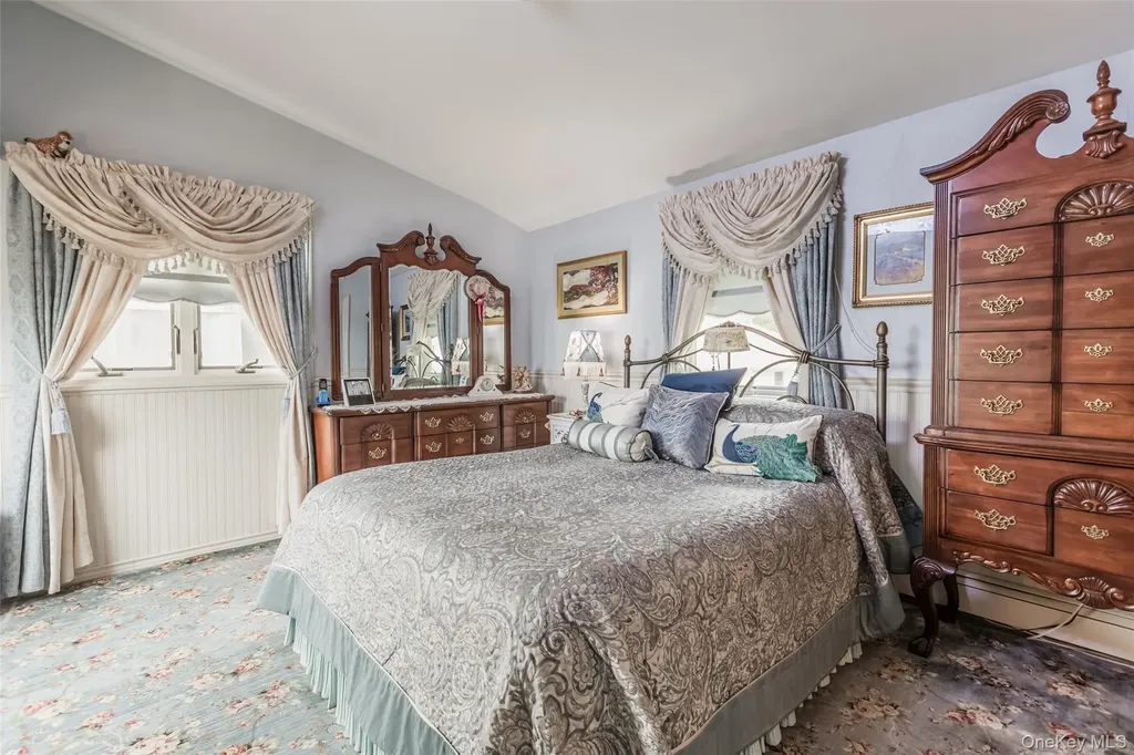 26 Point Breeze Drive Rocky Point NY 11778