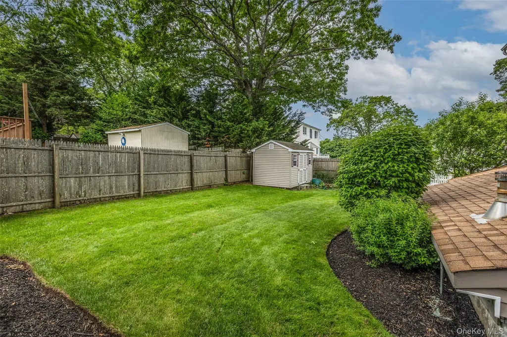 26 Point Breeze Drive Rocky Point NY 11778